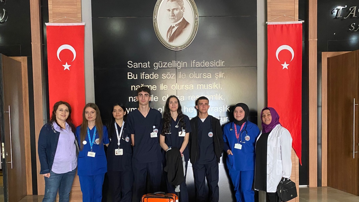 OKUL TANITIM VE YÖNLENDİRME ETKİNLİKLERİ KAPSAMINDA TURGUT REİS ORTAOKULU ZİYARET EDİLDİ.