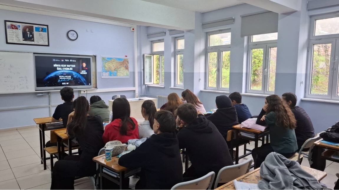 DÜNYA UZAY HAFTASI ETKİNLİKLERİ